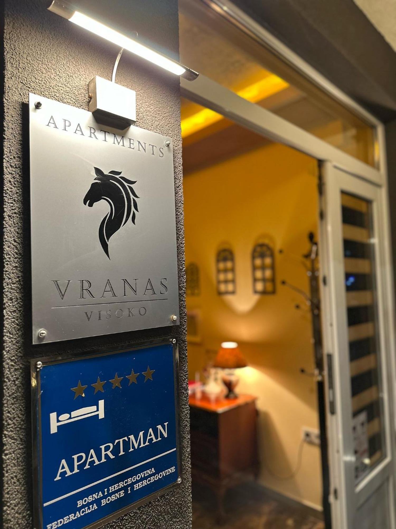 Apartments Vranas Visoko Eksteriør bilde