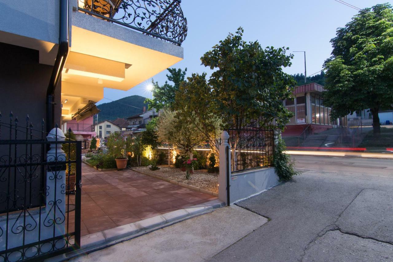 Apartments Vranas Visoko Eksteriør bilde